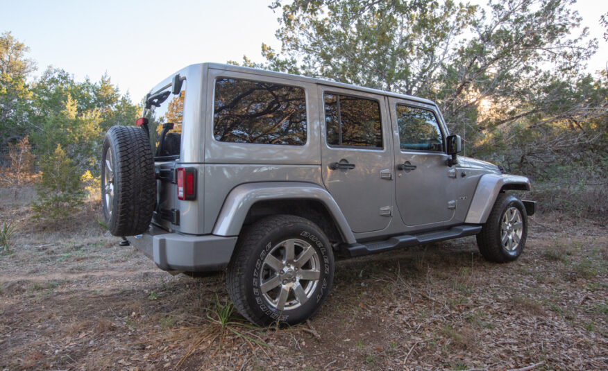 2016 Jeep Wrangler Unlimited Sahara