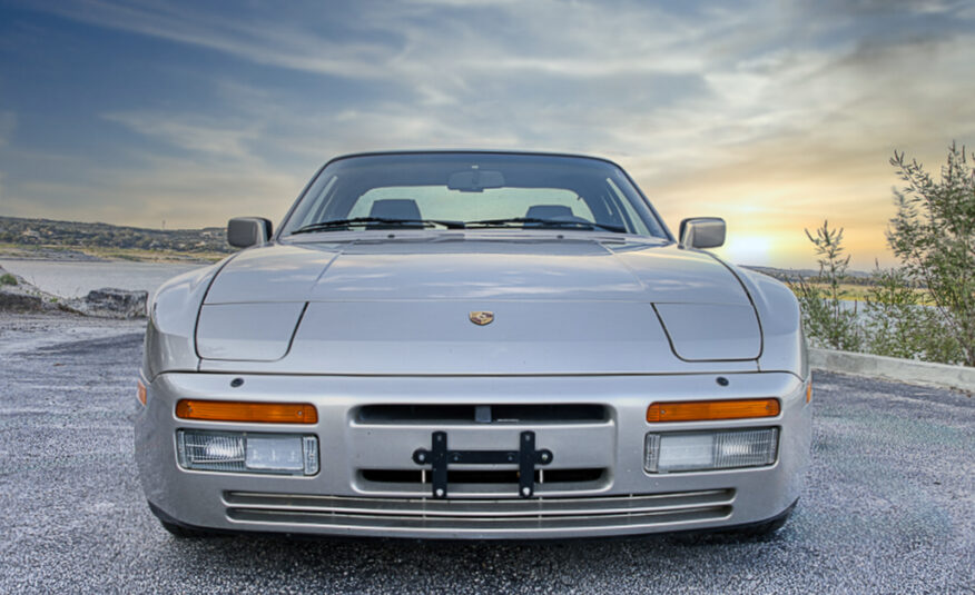 1986 Porsche 944 Turbo