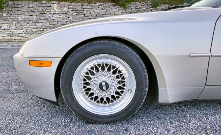 1986 Porsche 944 Turbo