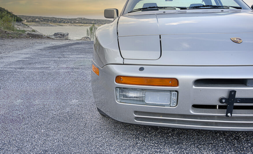 1986 Porsche 944 Turbo