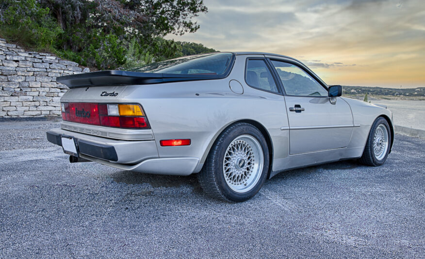 1986 Porsche 944 Turbo