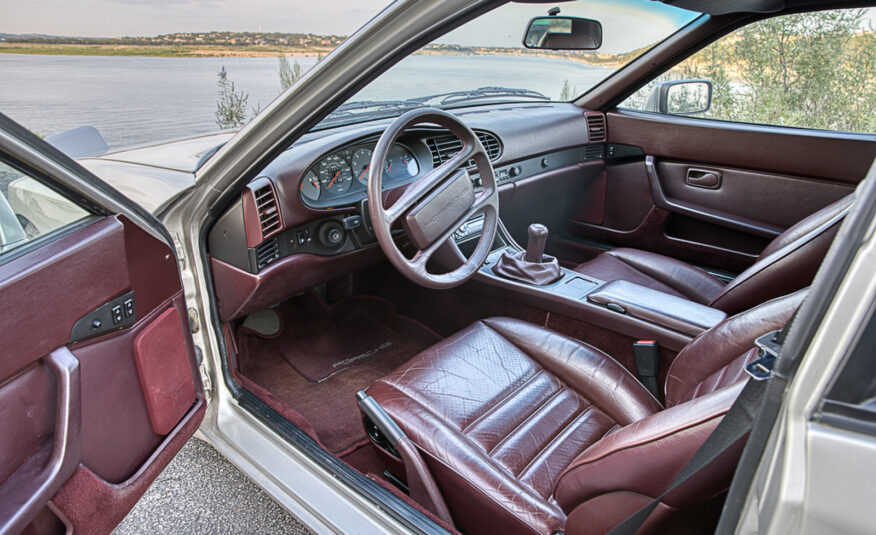 1986 Porsche 944 Turbo