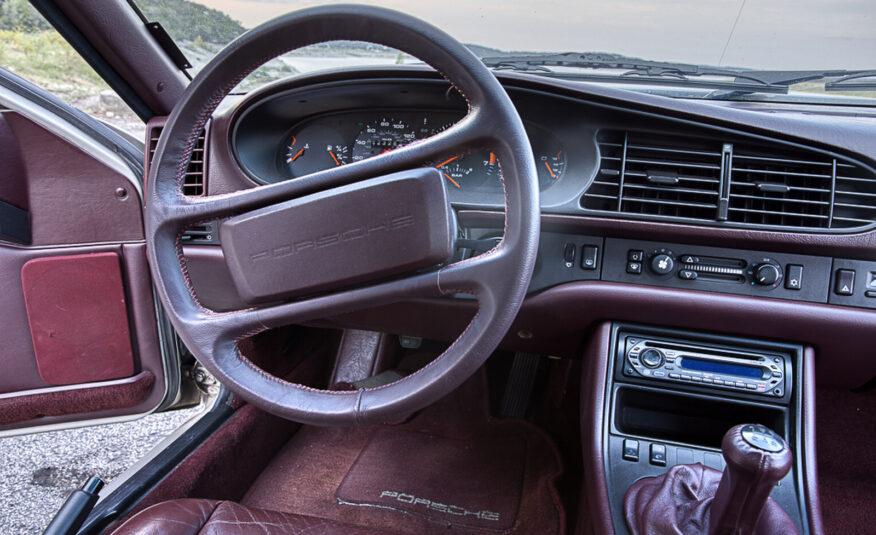 1986 Porsche 944 Turbo